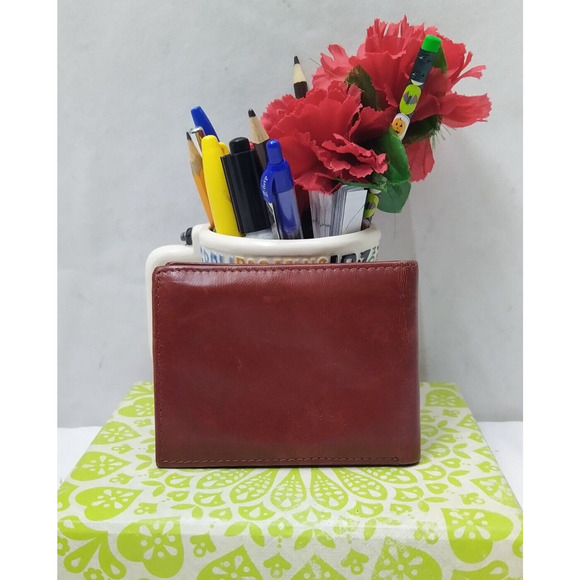 Ben Sherman Brown Leather Credit Card ID Window Bifold Man Wallet - Picture 2 of 15